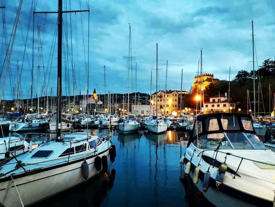 Delizia Ankaran Exterior foto