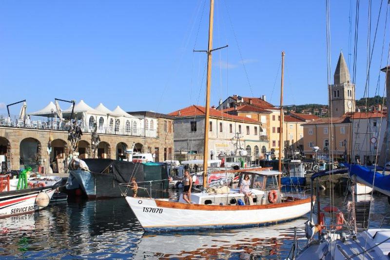Delizia Ankaran Exterior foto